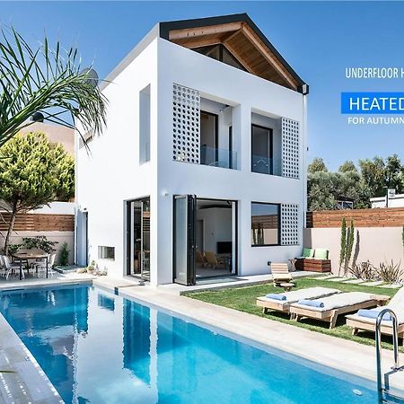 Fos Villa, A Luxe House With Private Heated Pool Galatás Buitenkant foto